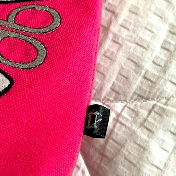 NWT Emma Lomax from London Large Embroidered Make-up or Nail Bag Bag - Picture 11 of 12